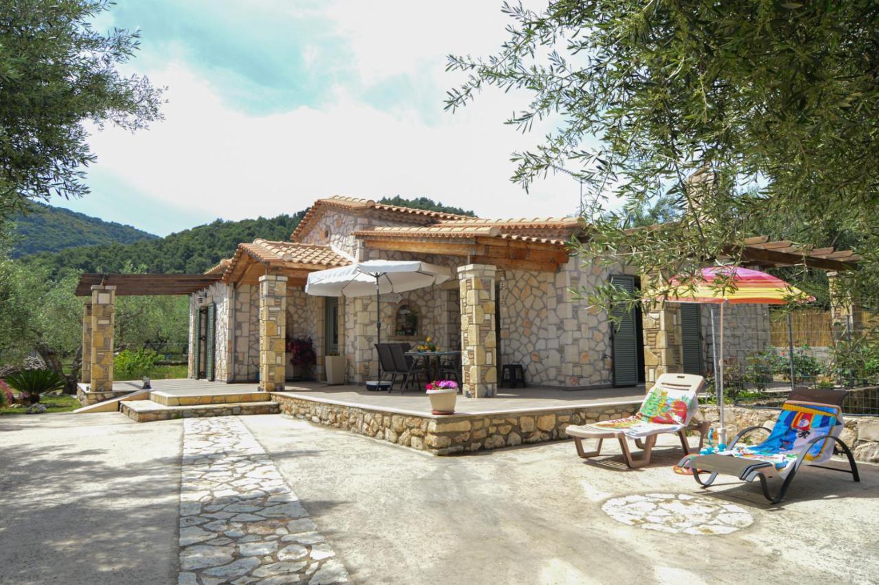 Villa Lobos Keri Exterior photo
