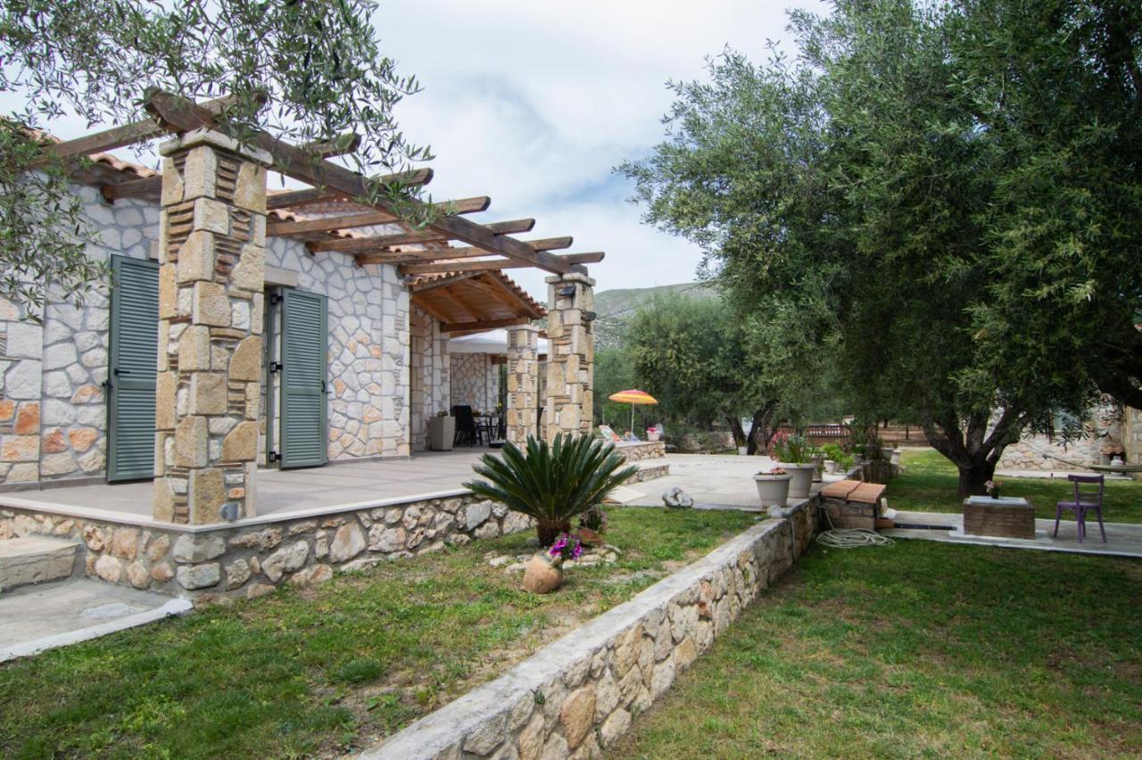 Villa Lobos Keri Exterior photo